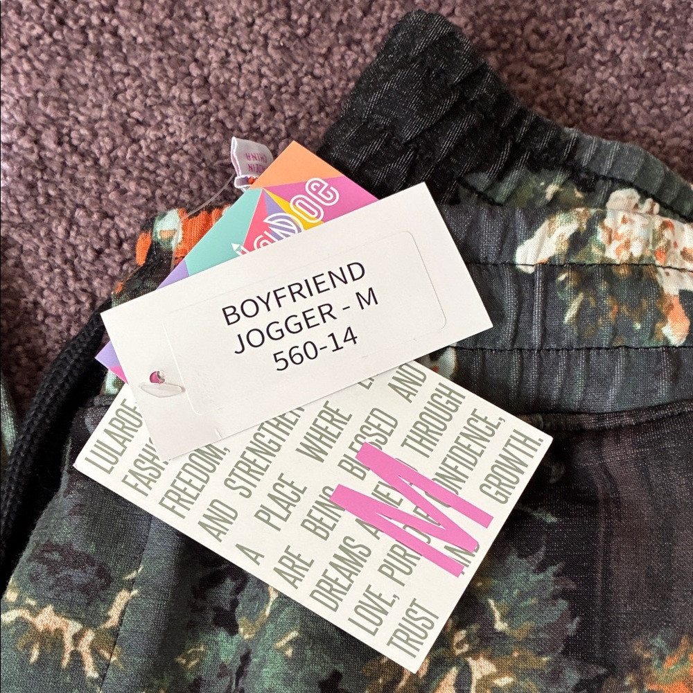 Floral Print Pants with Elastic Waist  LulaRoe Boyfriend Jogger Size Medium - Picture 2 of 3